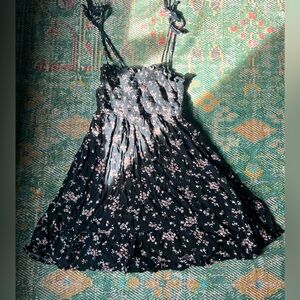 Tie-string summer dress